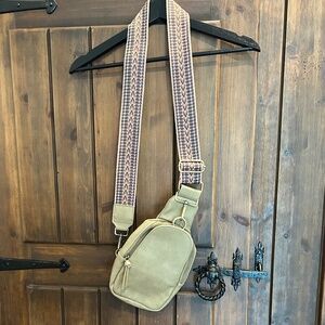 Anthropologie Urban Originals Slingbag.